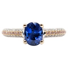 Ring mit königsblauem Saphir sowie rosa und weißen Diamanten aus 18-karätigem Weißgold