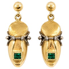 Pendientes colgantes con forma de zueco «Emerald Novelty» de mediados de siglo, en oro amarillo de 18 quilates
