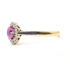 Halo-Ring im edwardianischen Stil mit rosa Saphiren (0,60 Karat insgesamt) und Diamanten aus 18 Karat Gelbgold und Pl