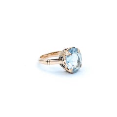 Vintage Aquamarine Ring in 9k Yellow Gold