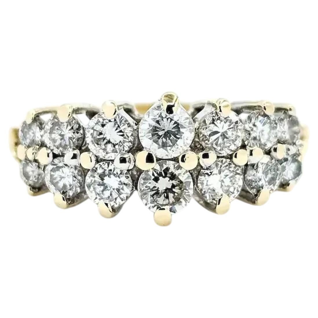 Klassischer Diamantring aus 14k Gelbgold