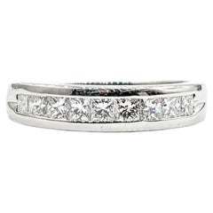 Princess Cut Diamond Band in Platinum