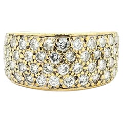 Luminous Diamond Ring in 18k Yellow Gold