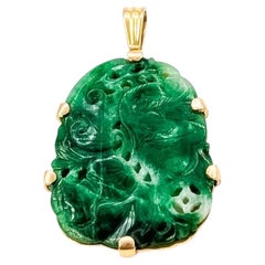 Mid-Century Carved Nephrite Jade Pendant in 14k Yellow Gold