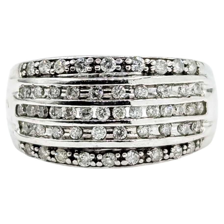 Diamant-Mode-Ring in 14k Weißgold