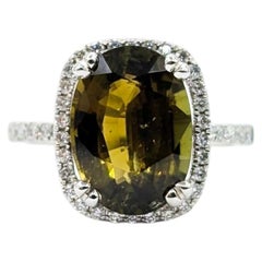 Alexandrite and Diamond Halo Ring in 14k White Gold – GIA 5231521444