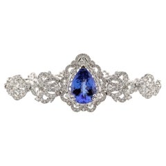 9,11-Karat-Tanzanit- und Diamant-Halo-Armband mit gestufter Fassung aus 14-karätigem Weißgold