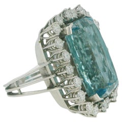 18K White Gold Aquamarine and Diamond Ring