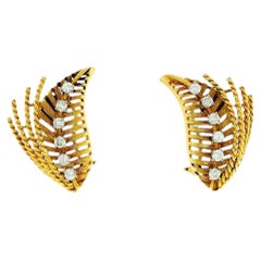 18K Gold Diamond Four Ropes Design Leaf Earrings