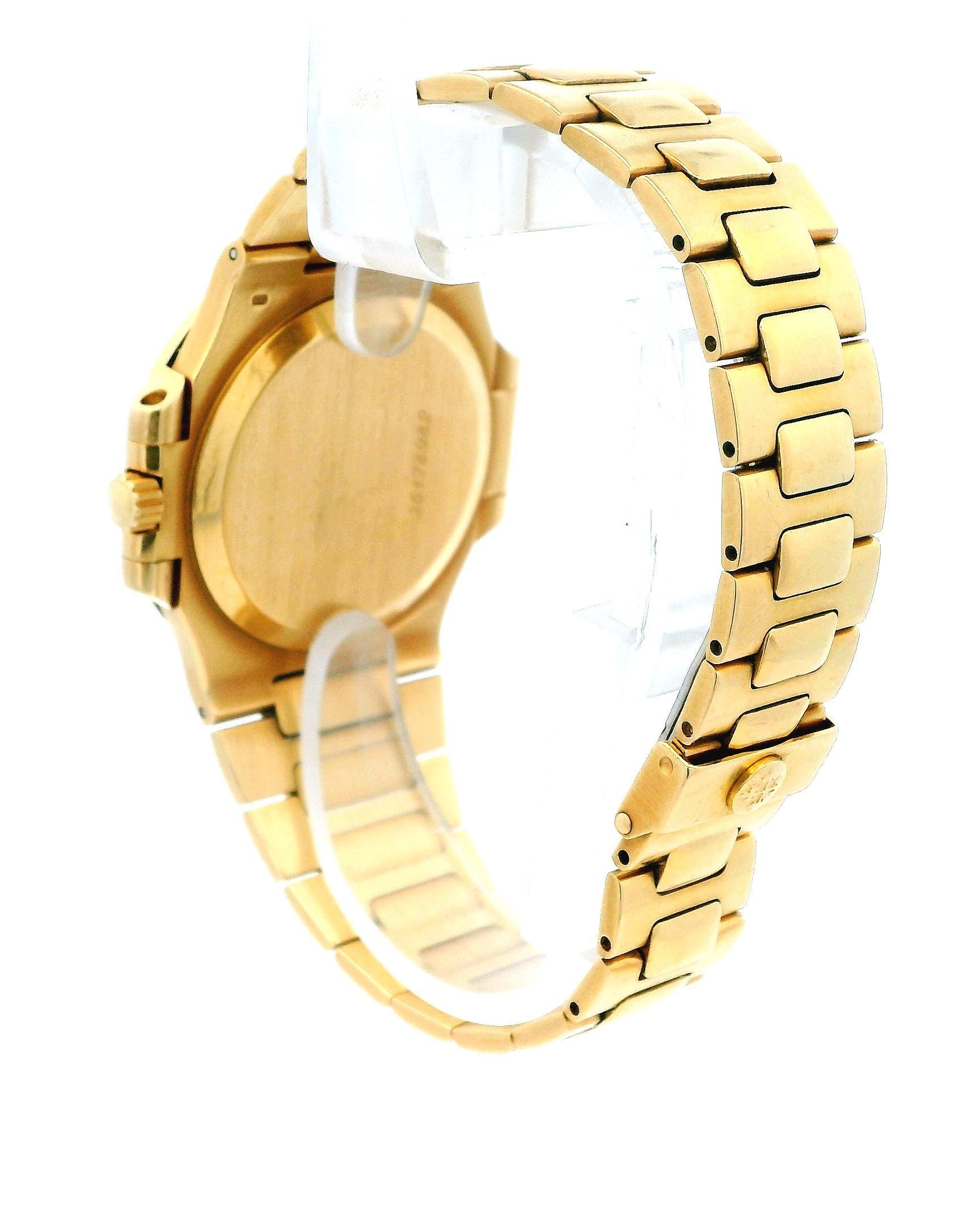 Patek Philippe Nautilus 3800/1J Or Jaune 18K Boîte et papiers en vente 1