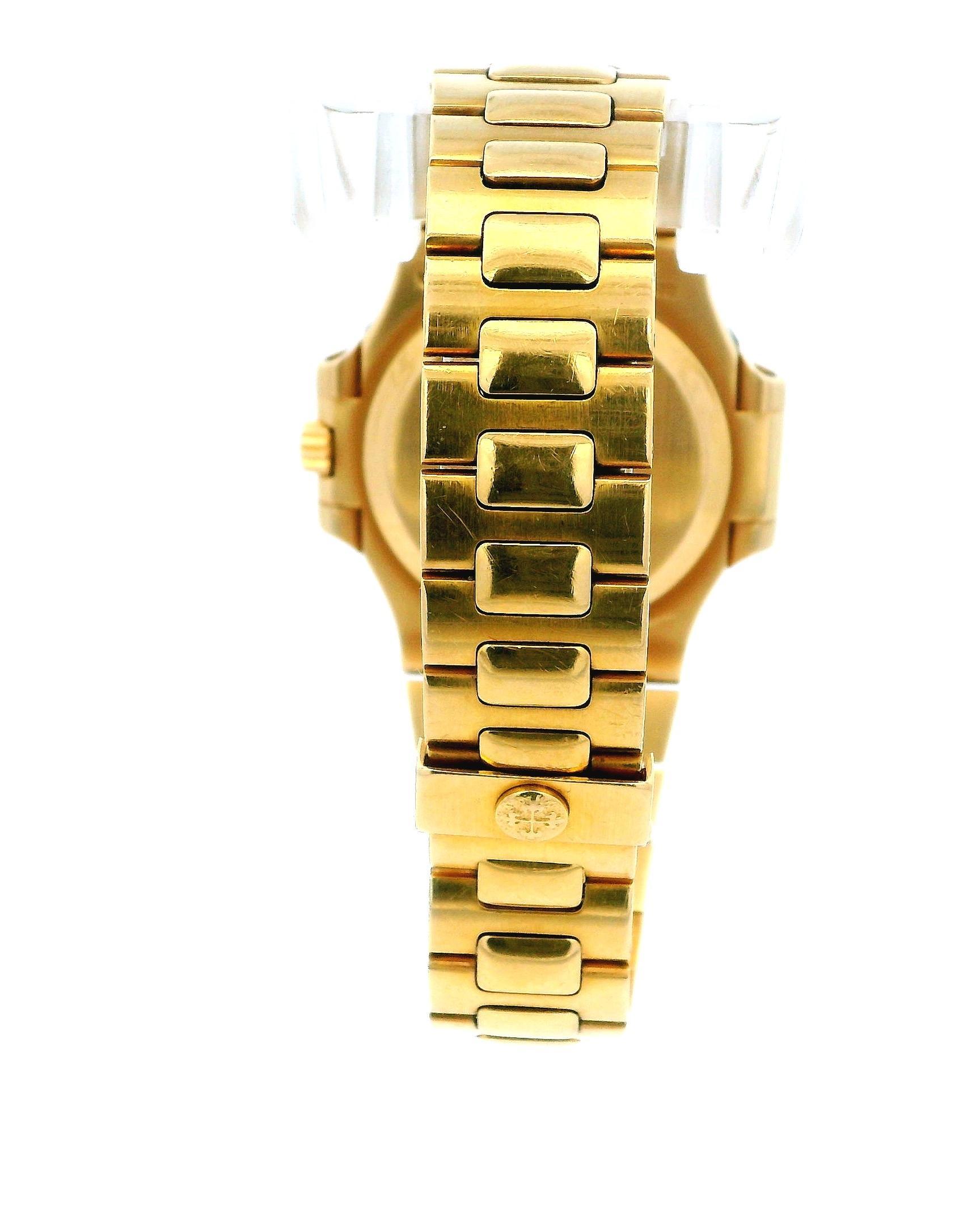 Patek Philippe Nautilus 3800/1J Or Jaune 18K Boîte et papiers en vente 3