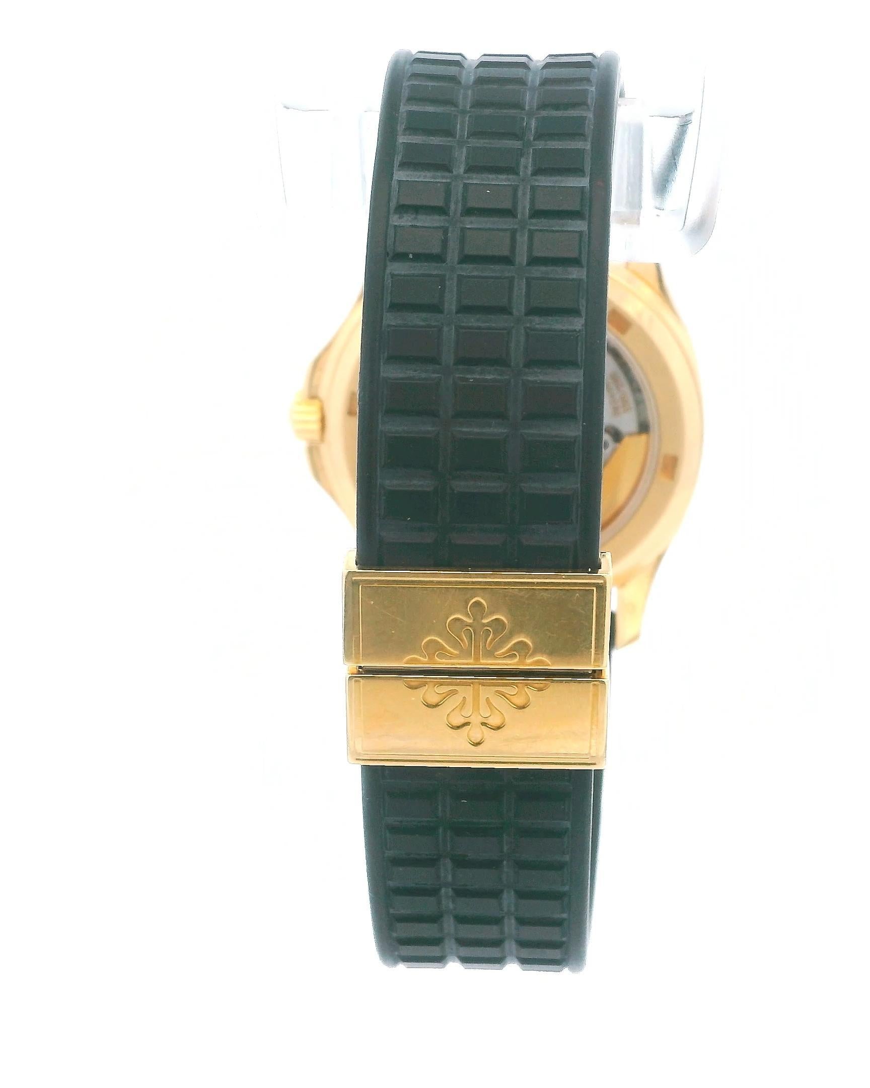 Patek Philippe Aquanaut 5066J Schwarz Uhr Box Papiere & Service-Zertifikat im Angebot 3