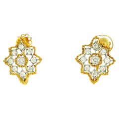 Pendientes «rombi» de Mario Buccellati con estrella alargada de 8 pt