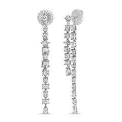 Orecchini chandelier con diamante multitagliente in oro bianco 18K