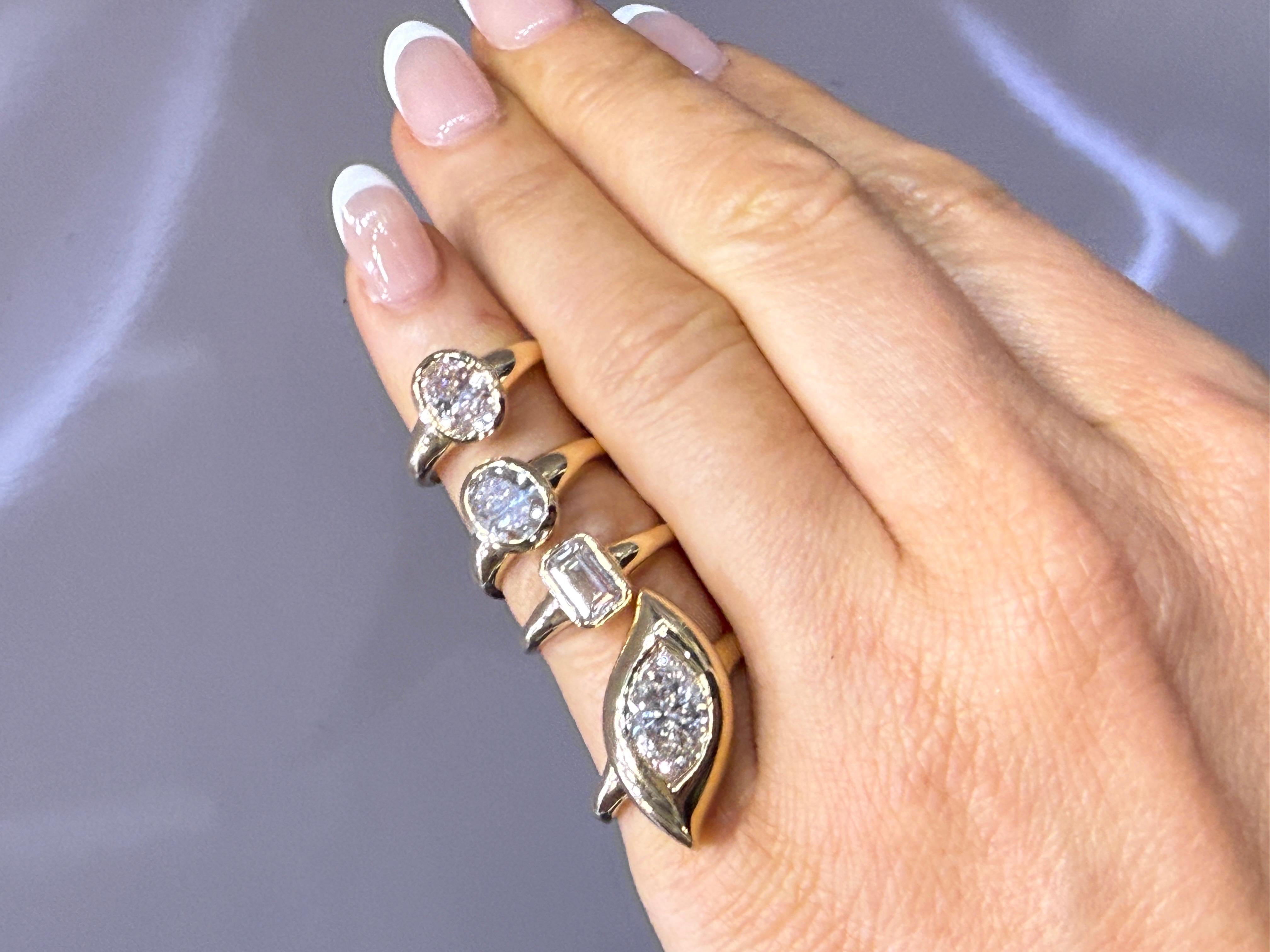En vente :  Bague en or jaune 14K sertie d'un chaton en forme de marquise et de diamants 2