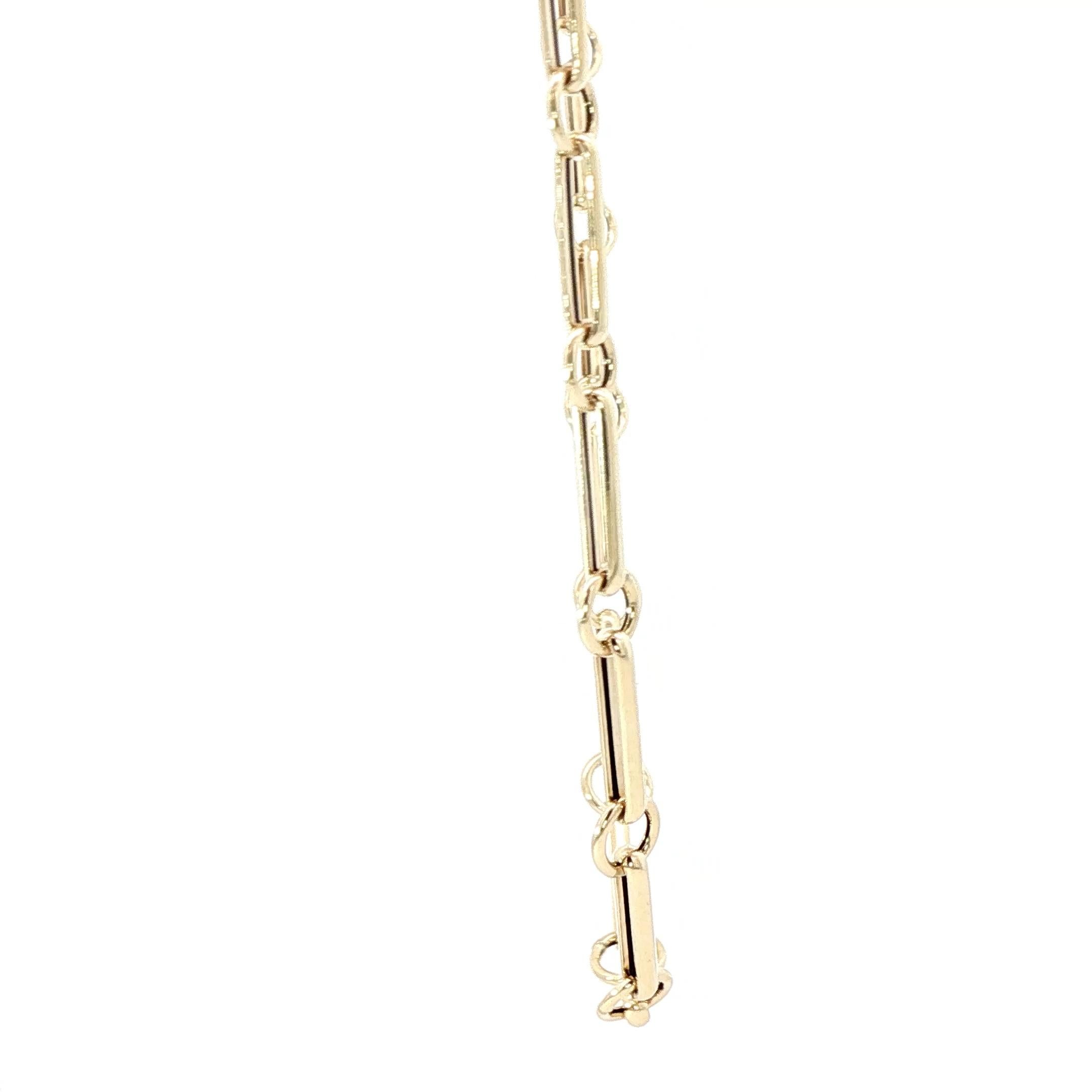 Taglio smeraldo Collana moderna con catena a graffetta in oro giallo 14K in vendita