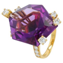 Bague cocktail en or jaune 18K avec pierres précieuses taillées en cristal