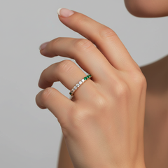 Emerald Green Diamond 14K (or 18k upon request) Gold Gradient Band Ring