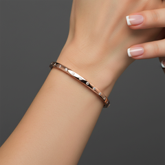 Bracciale Kiss in oro giallo Retro Diamond 14K (o 18k su richiesta)
