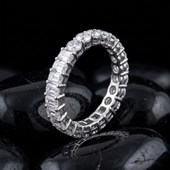 Five Diamonds 14K (or 18k upon request) White Gold Eternity Ring