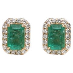 Emerald Regal Halo 18K Natural Diamond Yellow Gold Stud Earrings
