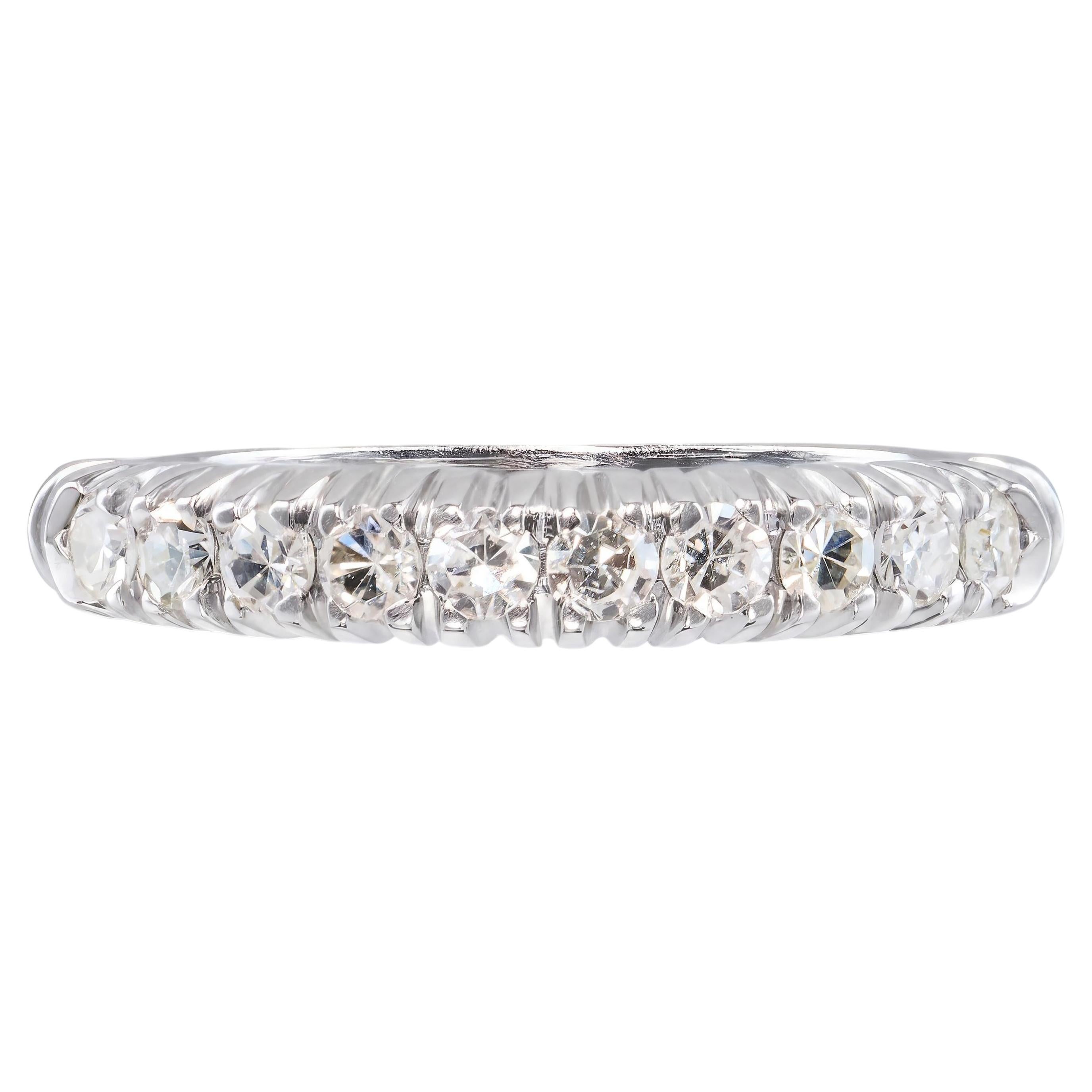 Vintage-Halb-Eternity-Ring aus Platin mit Diamanten