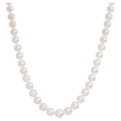 Mikimoto 18k White Gold Graduated Pearl Strand Necklace