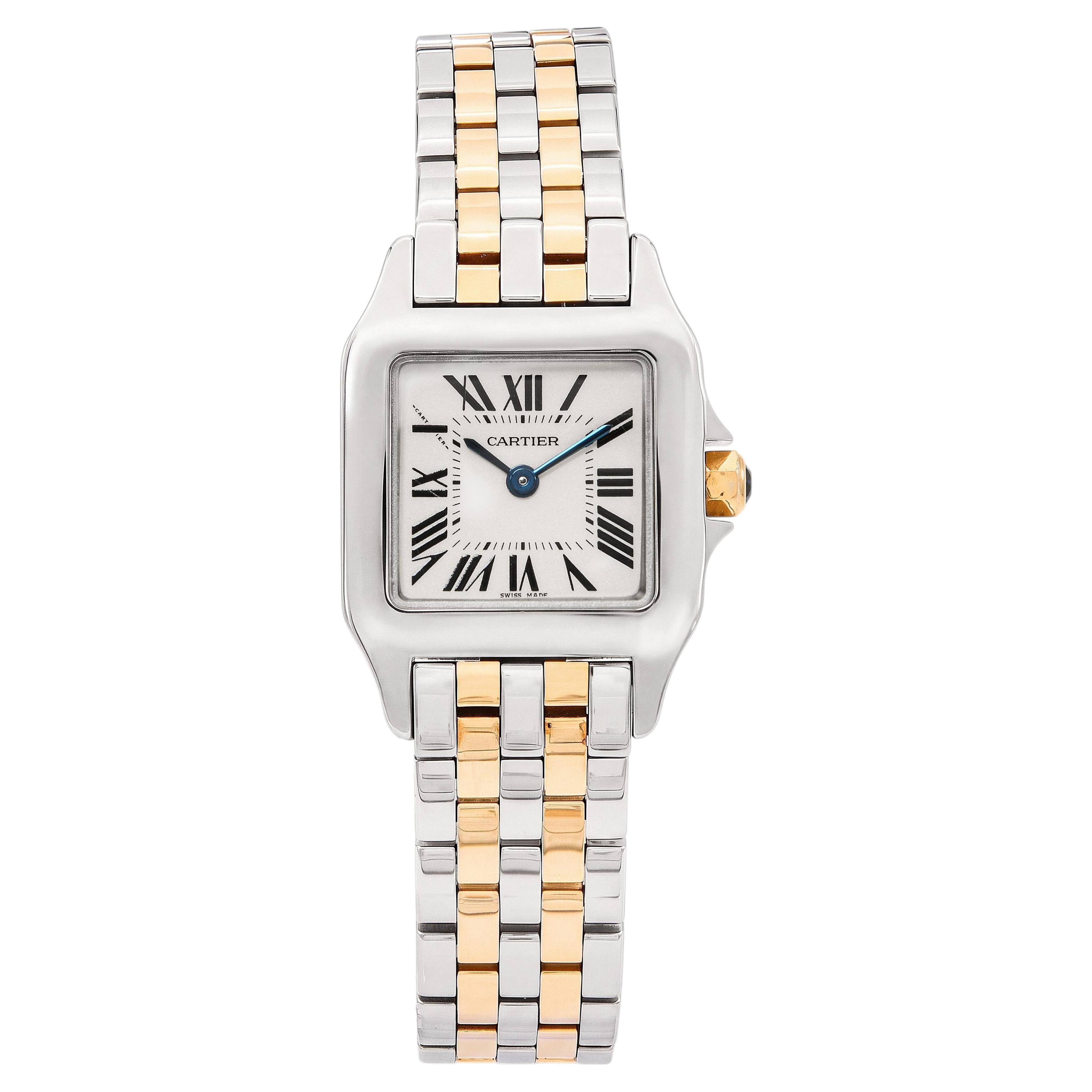 What does Must de Cartier mean?