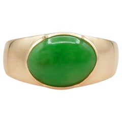 Yellow Gold Green Jade Cabochon Ring