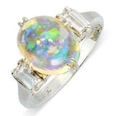 Vintage-Ring aus Platin mit Jelly-Opal und Diamanten