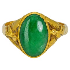 Vintage 23k Yellow Gold Green Jade Ring