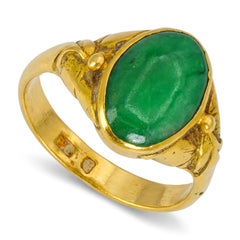Vintage 23k Yellow Gold Green Jade Ring