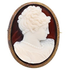 Antique 14k Yellow Gold Sardonyx Female Classical Cameo Brooch