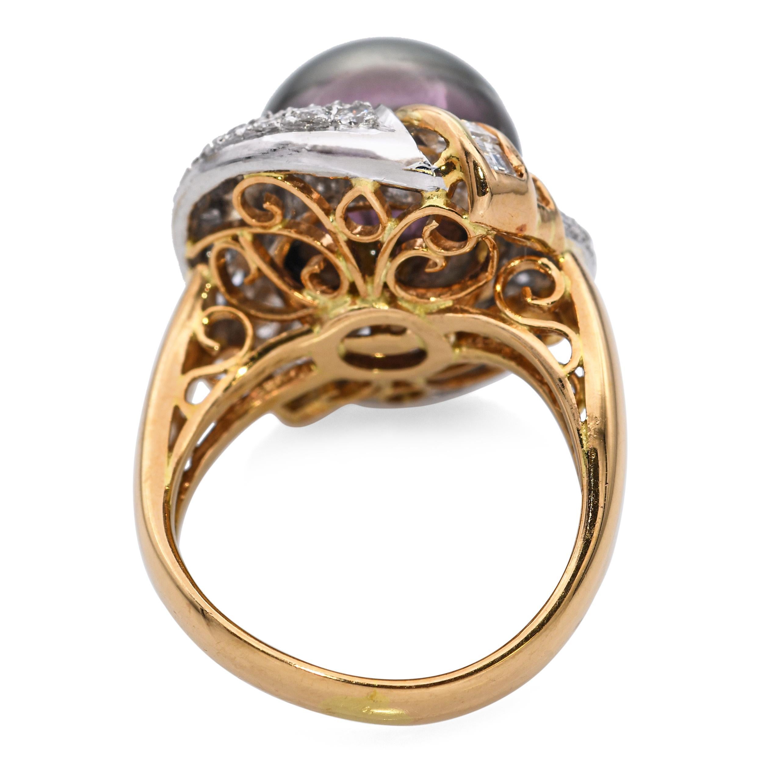 Bague en or jaune 18k avec perles de Tahiti et diamants Bon état - En vente à New York, NY