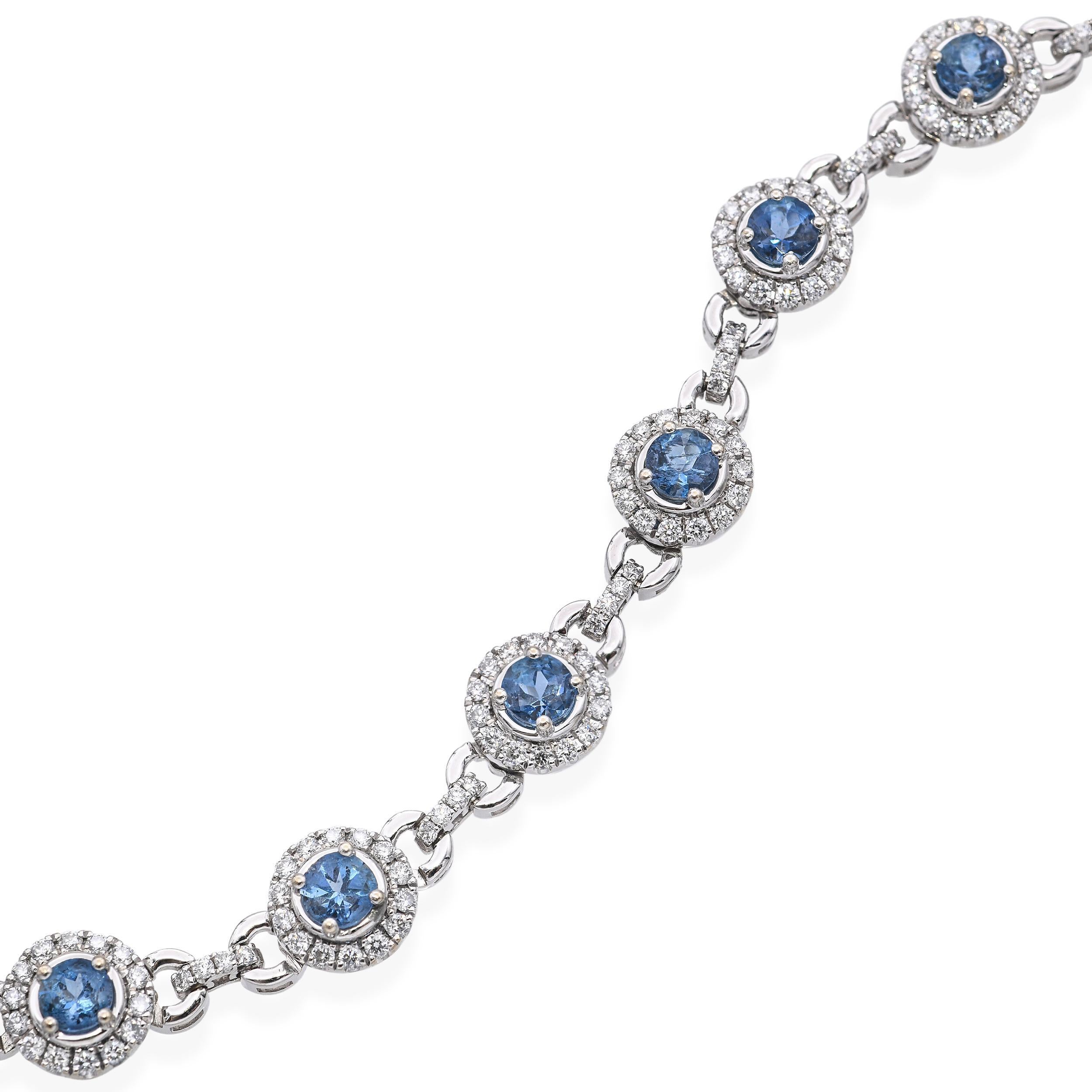 Bracelet à maillons en or blanc 18k aigue-marine et diamant Bon état - En vente à New York, NY
