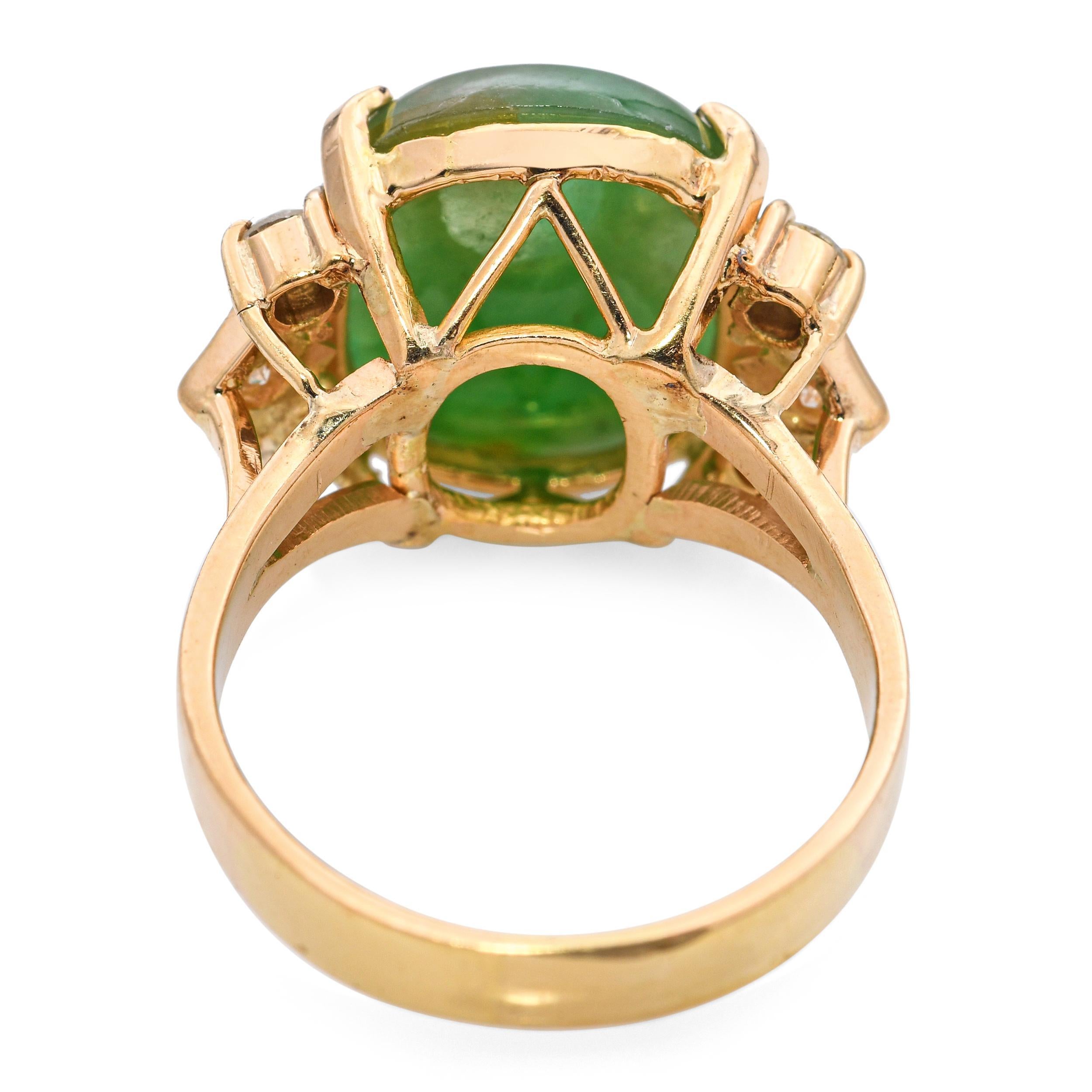 Bague Vintage en or jaune 18k Jade et diamant Bon état - En vente à New York, NY