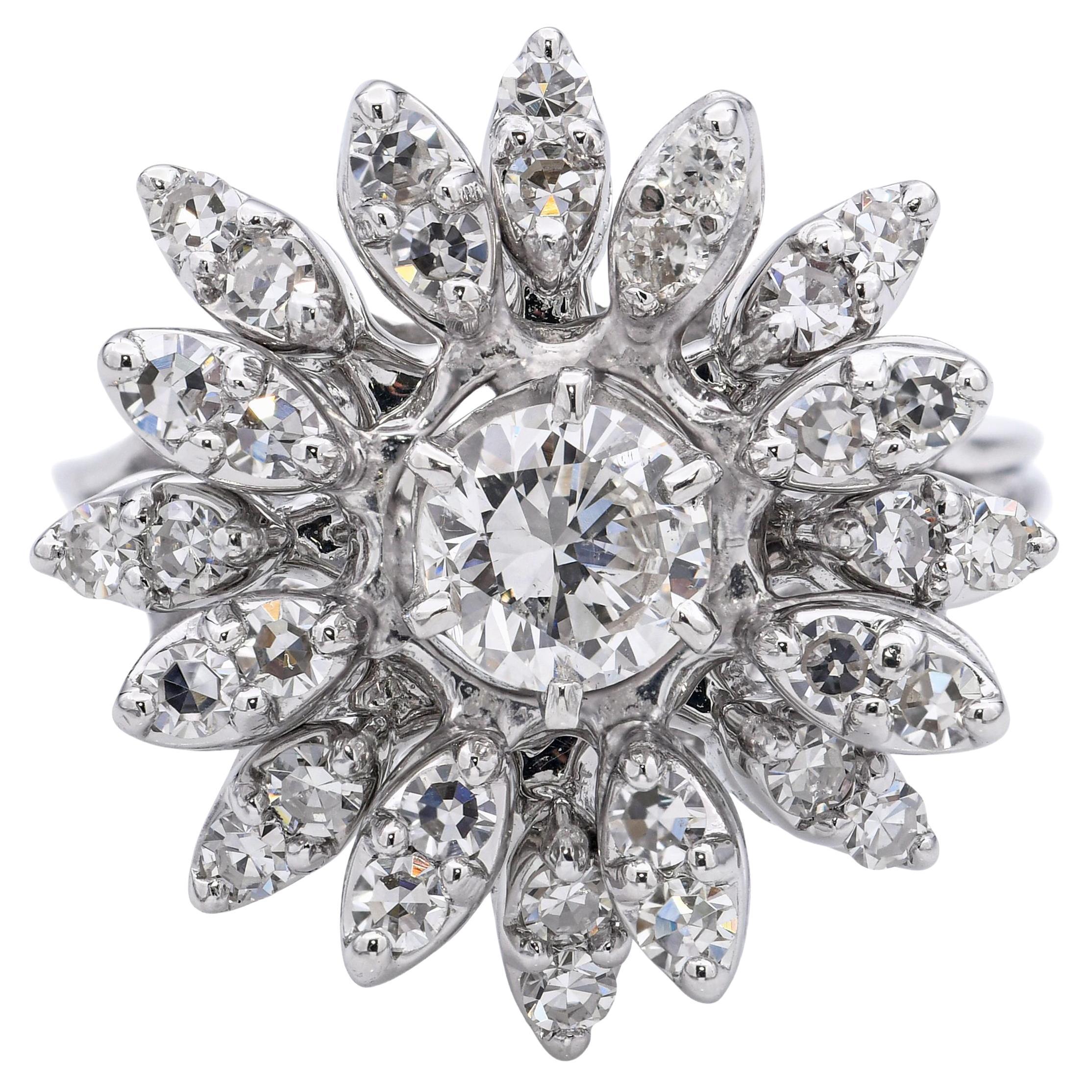 Vintage 14k White Gold 1.55tcw Diamond Flower Ring (Bague fleur en or blanc 14k)