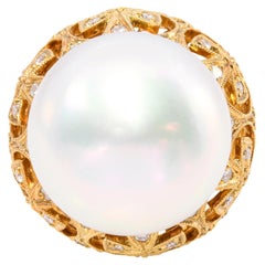 Vintage 18k Yellow Gold Maltese Cross Diamond Motif 16.4mm South Sea Pearl Ring