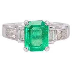 Vintage 18k White Gold 1.65ct Emerald and Diamond Ring