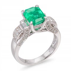 Vintage 18k White Gold 1.65ct Emerald and Diamond Ring