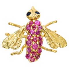 Vintage 18k Yellow Gold Ruby and Sapphire Bee Brooch