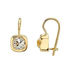 Cushion Cut Diamond Gold Earrings 10