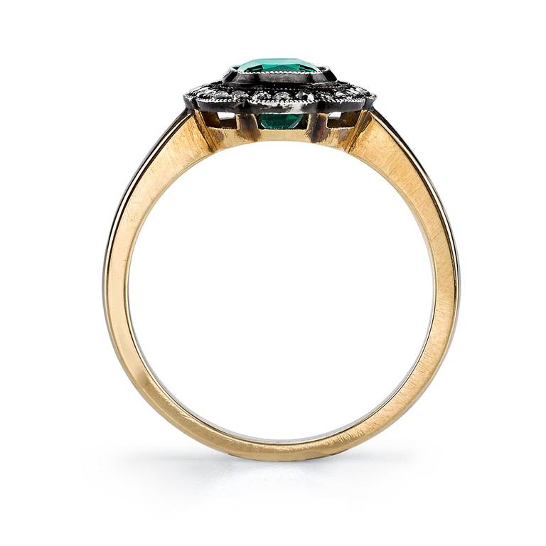 Women's Emerald Flower Ring