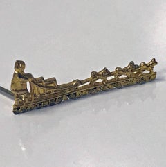 10 Karat Gold Eskimo Driven Dog Sled Brooch Pin, Early 20th Century