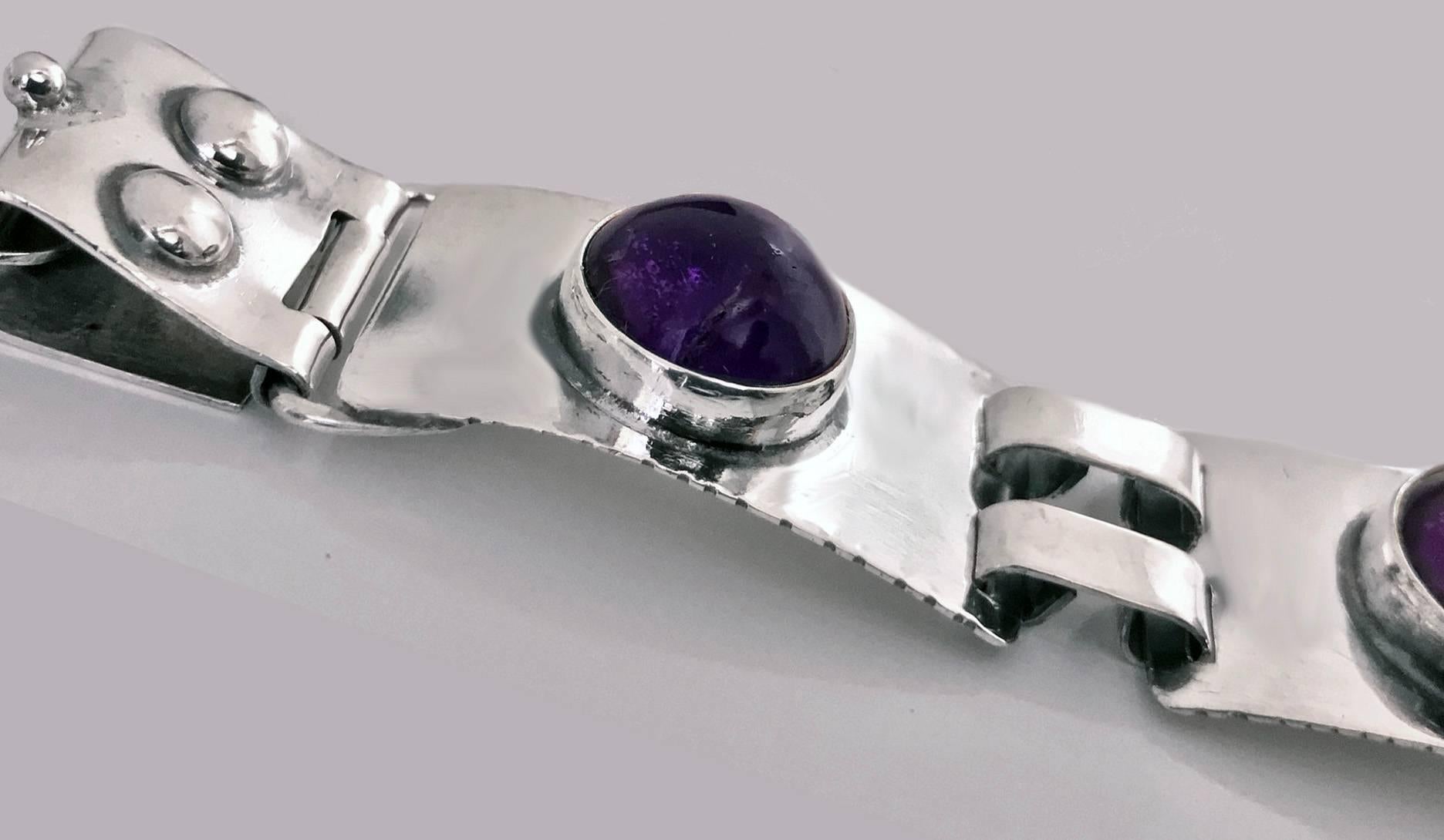 Arts and Crafts George Kramer Amethyst and Silver Bracelet, circa 1920 In Excellent Condition In Toronto, ON