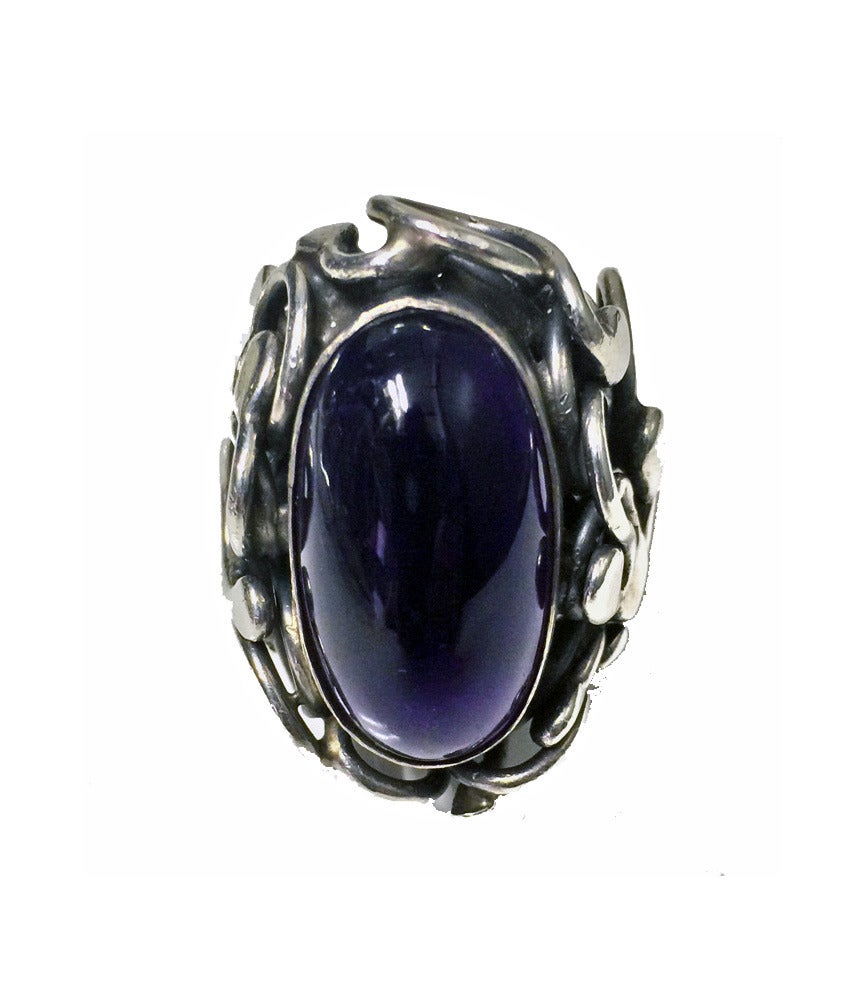 Large Rachel Gera Modernist Amethyst Sterling Ring Israel 1970 In Excellent Condition In Toronto, ON
