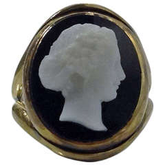 Antique English Stone Cameo Gold Ring