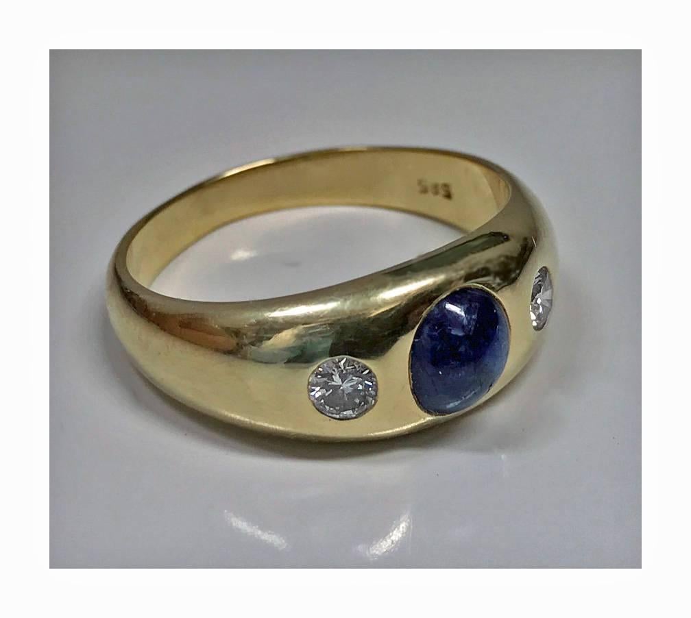 Round Cut 1940s Sapphire Diamond Gold Ring