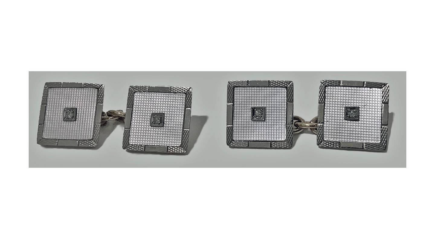 English Art Deco Cufflinks Tuxedo Diamond Mother of Pearl Dress Set In Excellent Condition In Toronto, ON