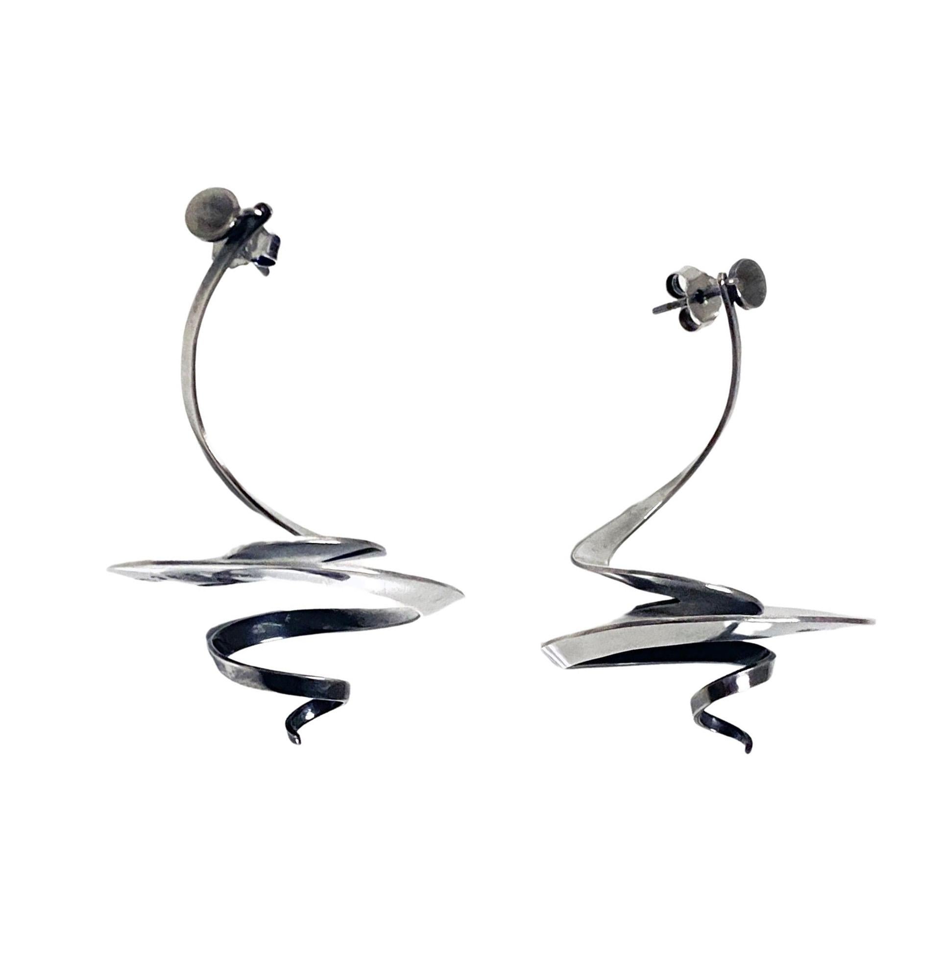 Georg Jensen Vivianna Torun Bülow-Hübe - Orecchini in argento, n. 369 In condizioni buone in vendita a Toronto, ON